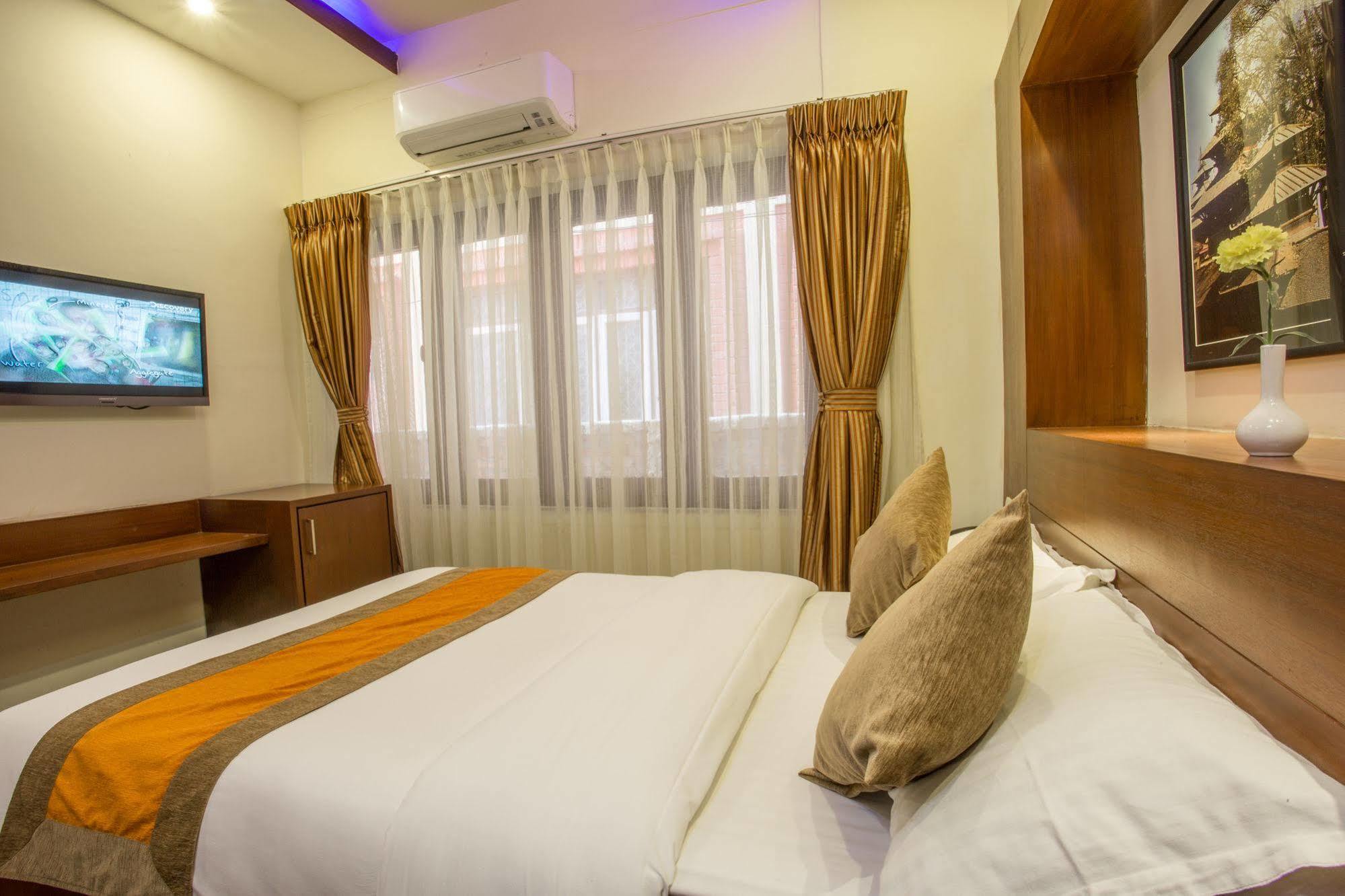 Aryatara Kathmandu Hotel Catmandu Exterior foto